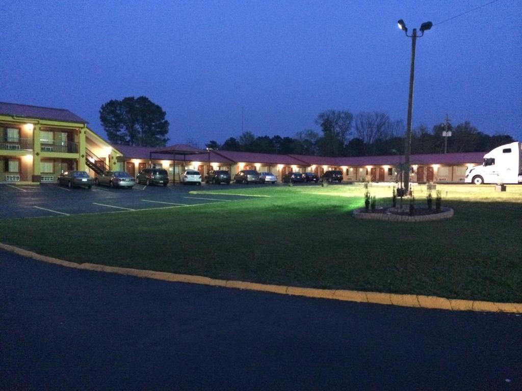 Duffys Motel - Calhoun Εξωτερικό φωτογραφία
