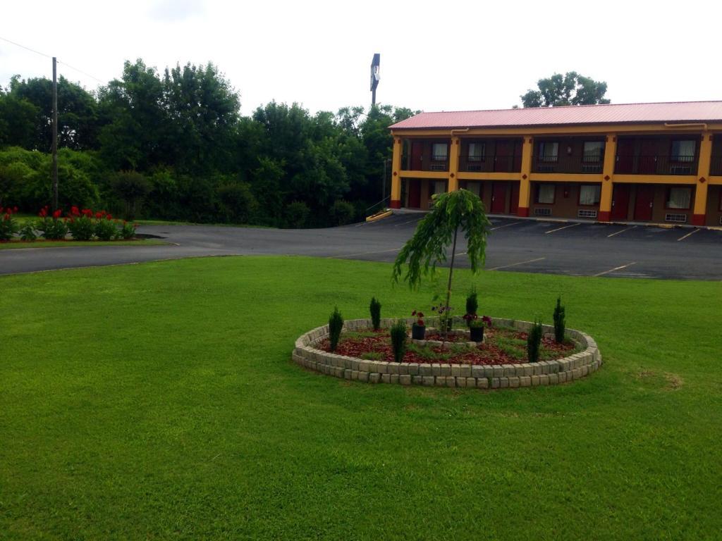 Duffys Motel - Calhoun Εξωτερικό φωτογραφία